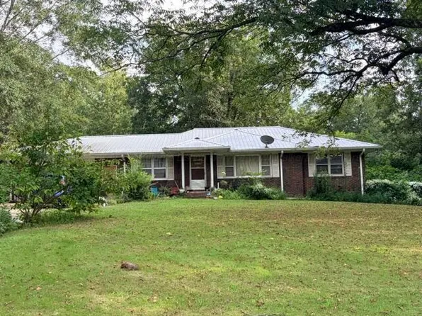 1383 Evans Rd, Jasper, AL 35501