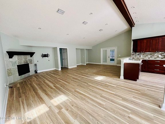 4th image of 13058 BENT PINE Court E