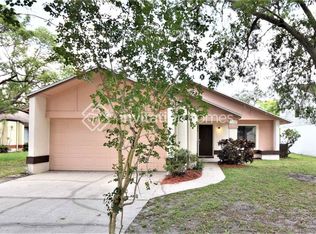 427 Red Coat Ln, Orlando, FL 32825