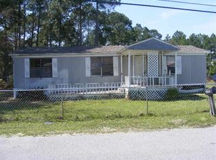 2213 Wind Trace Rd, Navarre, FL 32566