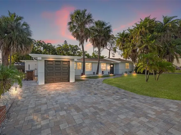 204 162nd Ave, Redington Beach, FL 33708