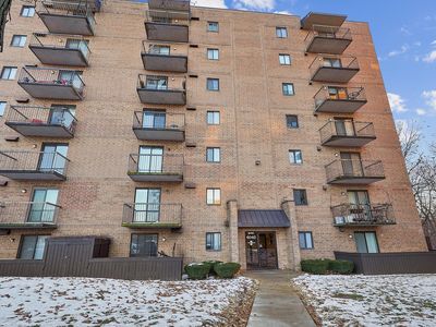 6040 Lake Bluff Dr Unit 602, Tinley Park, IL, 60477