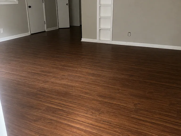 4702 Elkan Ave — Photo 7