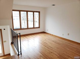 142 Main St #A02, East Rutherford, NJ 07073