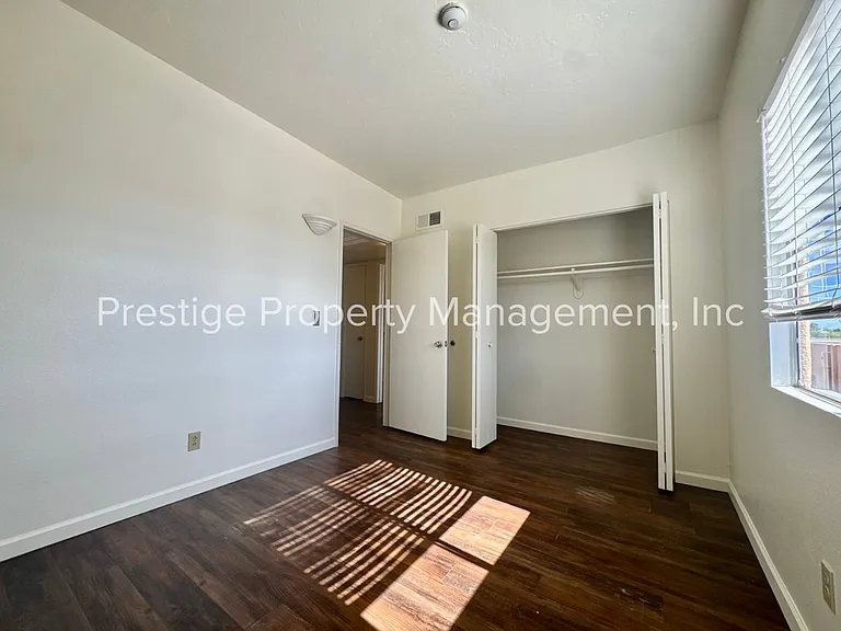 1810 S Blacklidge Dr #118 — Photo 16