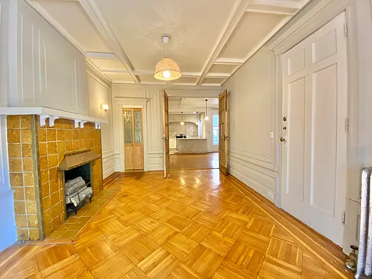 Rented by Simply Brooklyn Realty Inc | media 10