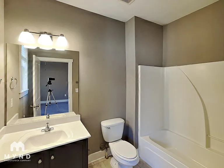 177 Herring St #6 — Photo 10