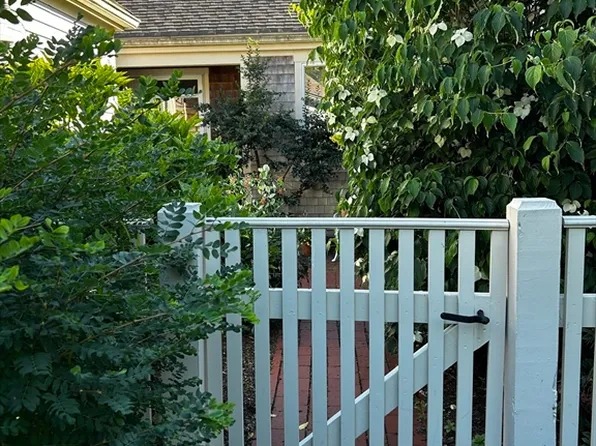 206 Kates Path #206, Yarmouth Port, MA 02675