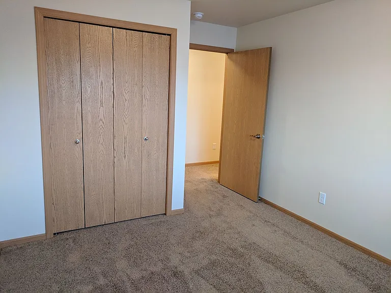 West Lake II Apartments — Photo 149