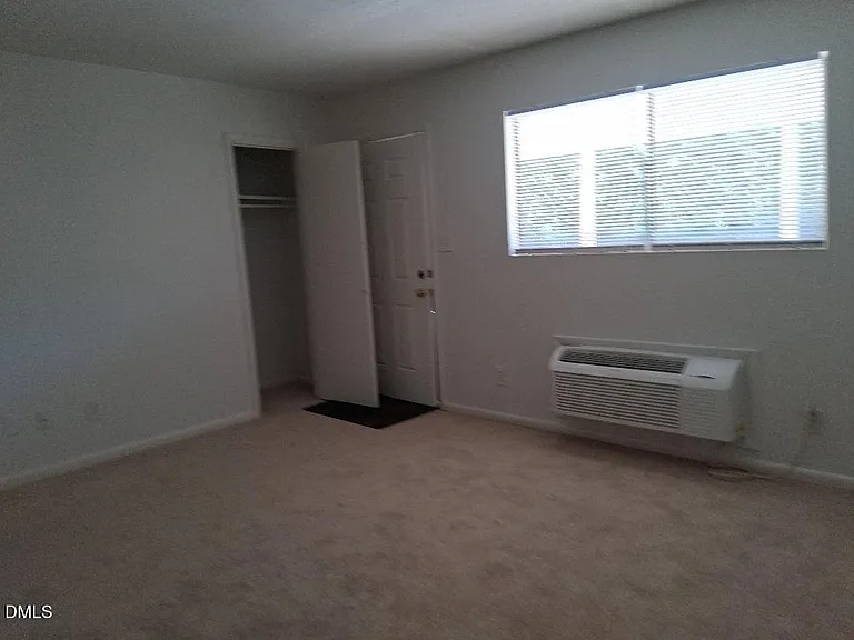 130 S Estes Dr #G-5 — Photo 6