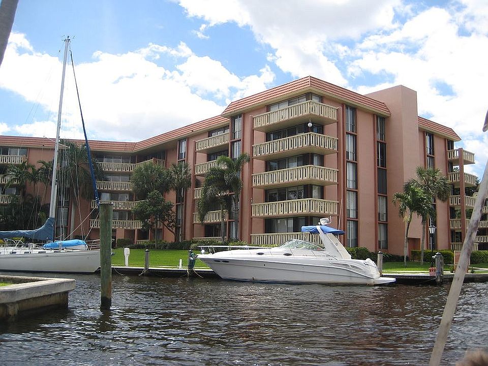 River Reach island Community