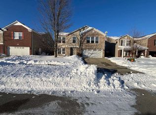 2916 Holiday Way, Greenwood, IN