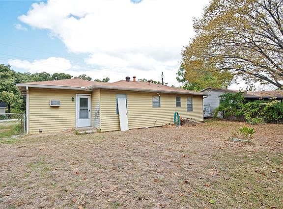 5th image of 12012 Hayes Ln