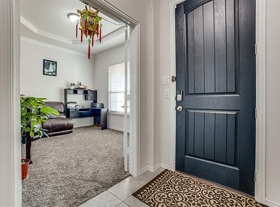 2nd image of 3905 Crosstrees Dr