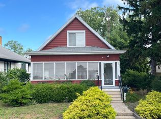 541 Howard Ave, Saint Joseph, MI 49085
