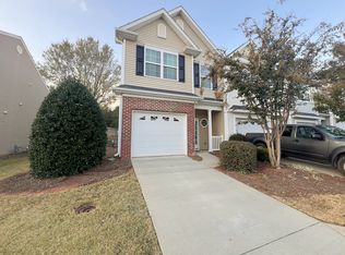 199 Shady Grove Dr, Simpsonville, SC 29681