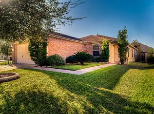 20611 Hillsdale Park Dr, Cypress, TX 77433