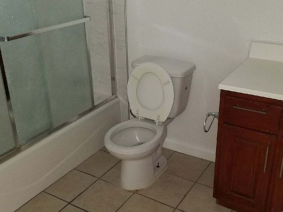 3rd image of 4323 Perlita Ave APT 3