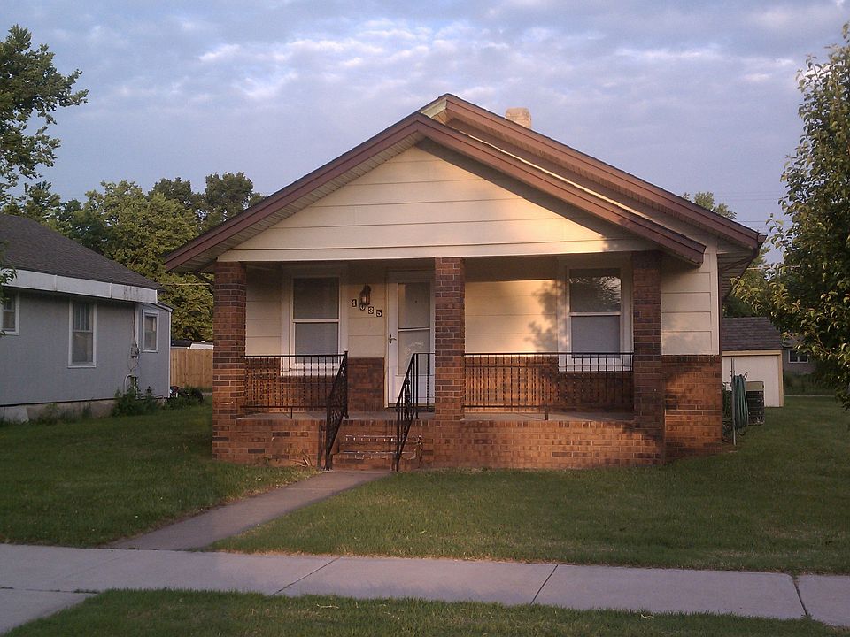 1st image of 1035 N Santa Fe Ave