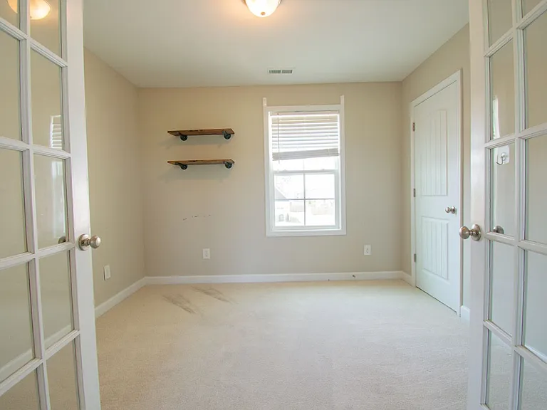 2220 Oldenburg Ln — Photo 16