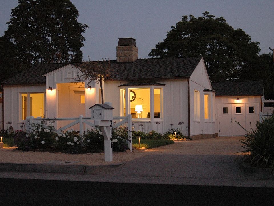 1st image of 3141 Calle Fresno