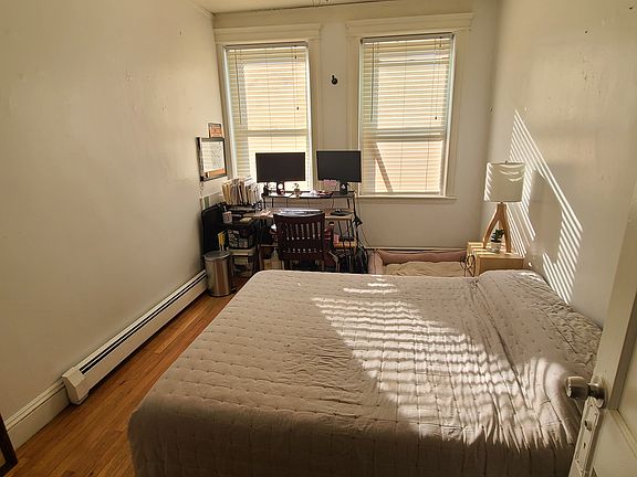 4th image of 1840 Commonwealth Ave APT 5