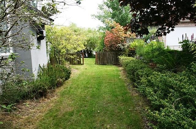 2nd image of 807 124th Ave E