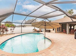 609 SW 23rd Ter, Cape Coral, FL 33991