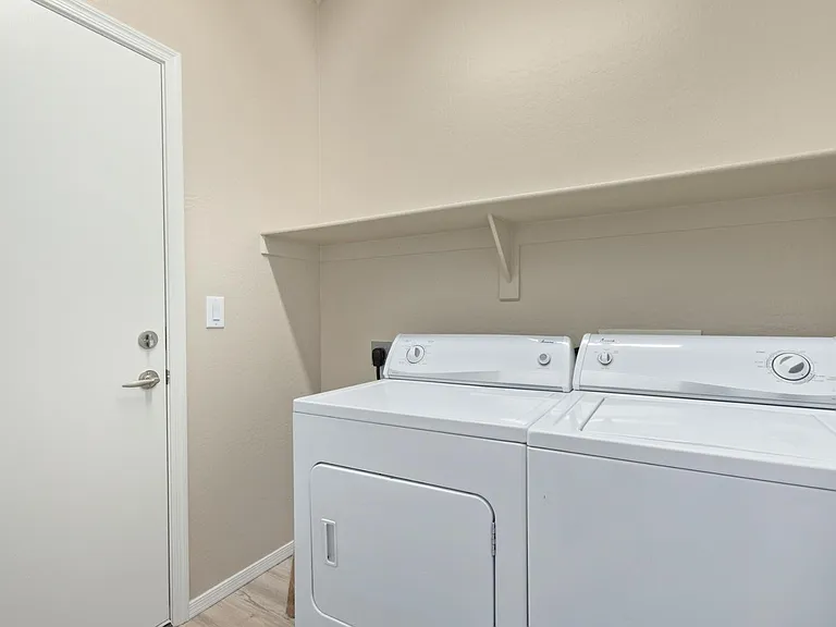 3727 W Memorial Dr — Photo 25
