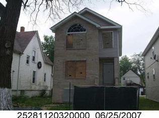 12032 S Parnell Ave, Chicago, IL 60628