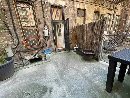 Rented by REAL New York | media 8