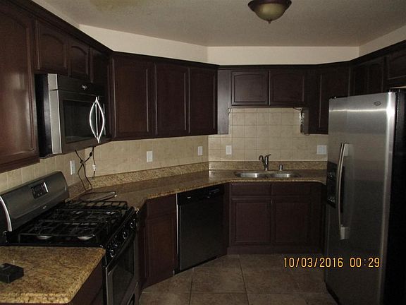 4th image of 14268 Valour Point Ave