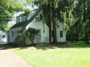 48 Lasher Rd, Selkirk, NY 12158