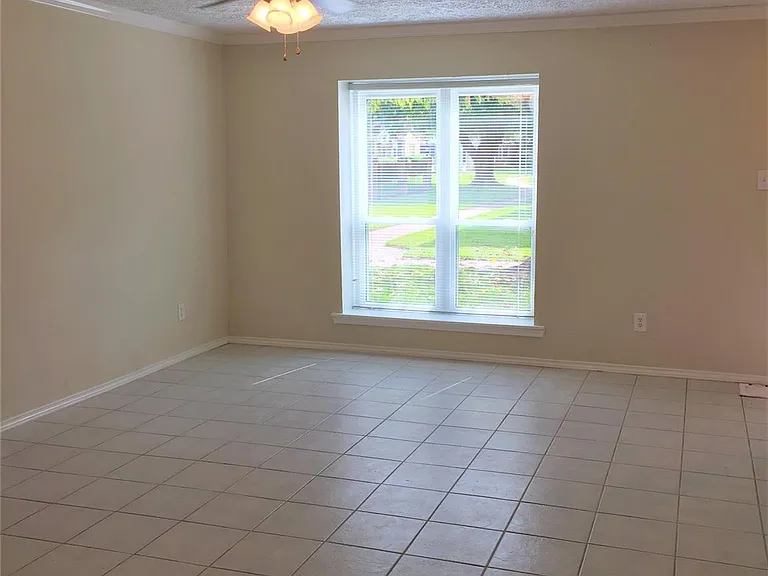 4117 Keeler Ct #4 — Photo 10