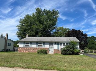 2010 Herrick Ave, Feasterville, PA 19053