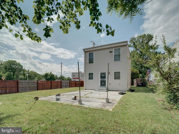 5801 Crown St, Capitol Heights, MD 20743