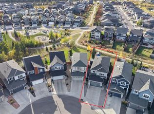 39 E Cranbrook Grn SE, Calgary, AB T3M2X1