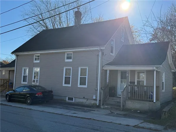 34 Willow St #36, West Warwick, RI 02893