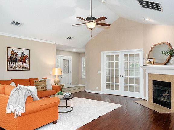 4th image of 3241 Rosemeade Dr Unit 2010