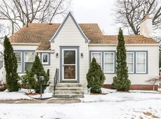 169 Seville Dr, Rochester, NY 14617