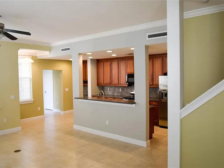 1420 Lake Baldwin Ln #B — Photo 12
