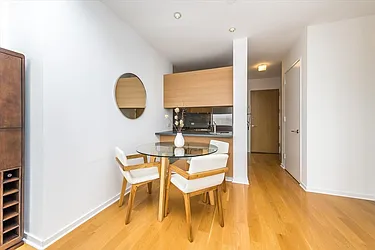 Sold by NestApple, Inc.