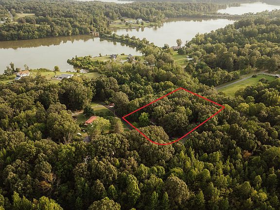 3rd image of 84 Arrowhead Rd