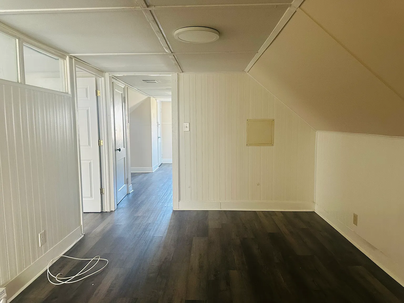 2 bed, 1000 sqft, $1,650 — Photo 2