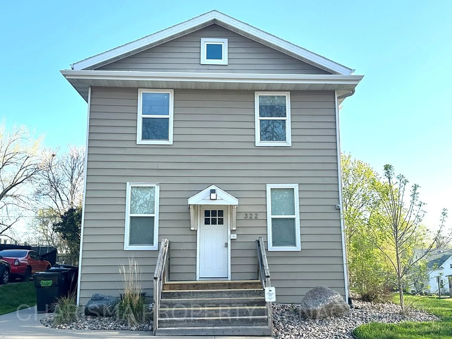 Charming 1-Bedroom Apartment in Sought-After Downtown Location; Beautiful & More Affordable Than ... — Photo 4