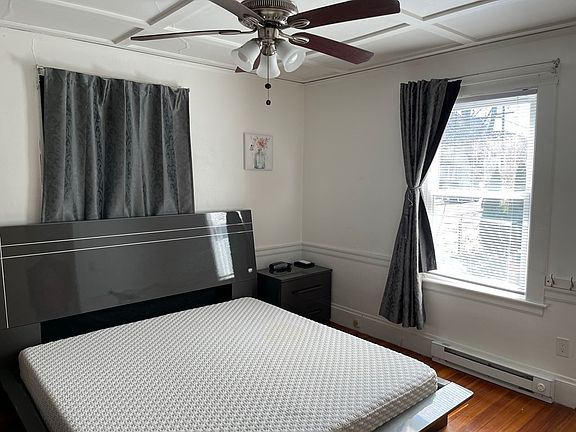 3rd image of 73 Lincoln Ave #1