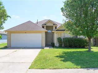 308 Meadowside Dr, Hutto, TX 78634