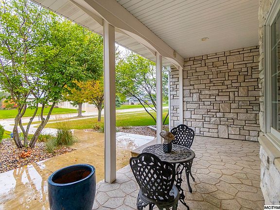 4th image of 125 Pebble Creek Dr