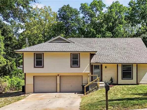 7815 Haskell Ave, Kansas City, KS 66109