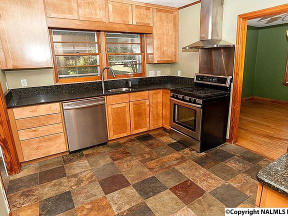 5th image of 4201 Holmes Ave NW